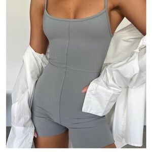 White Fox Boutique Teal Active Leggings